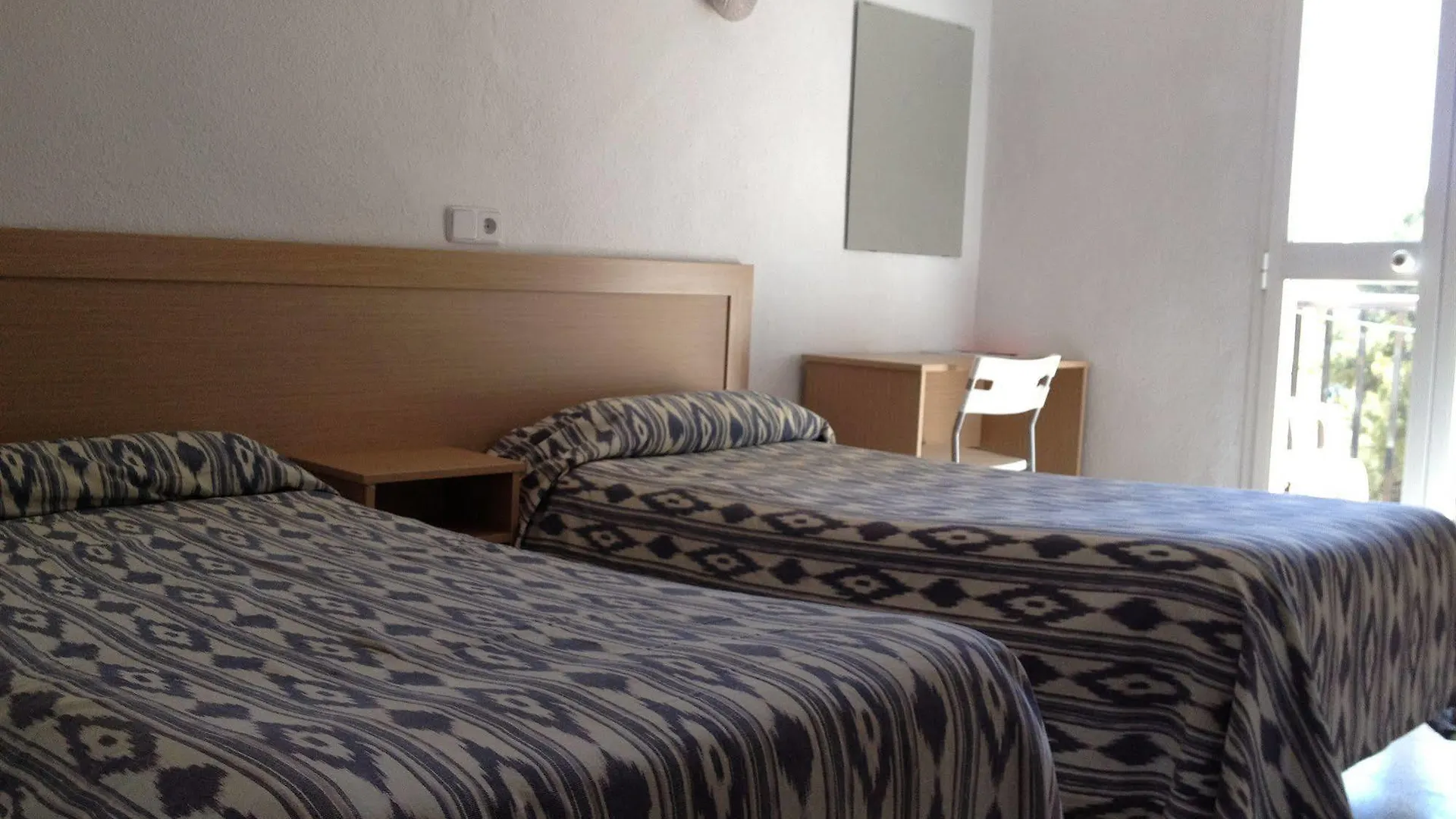Hostal San Telmo - Adults Only Cala Major